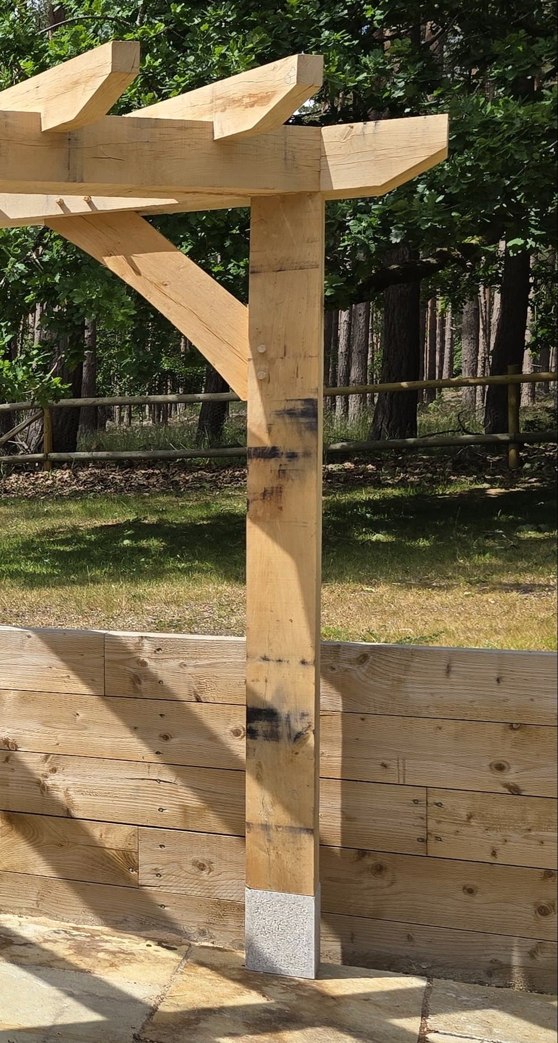 How to Remove Black Spots from an Oak Frame